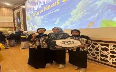 Keren! Tim MAN 2 Lamongan Sabet Gold Medal di National Essay Competition (NEXUS) 2026 Universitas Ahmad Dahlan Yogyakarta